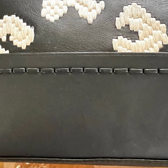 3.1 phillip lim 31 Minute Leather Pouch Black/White Good Condition - Picture 8 of 14